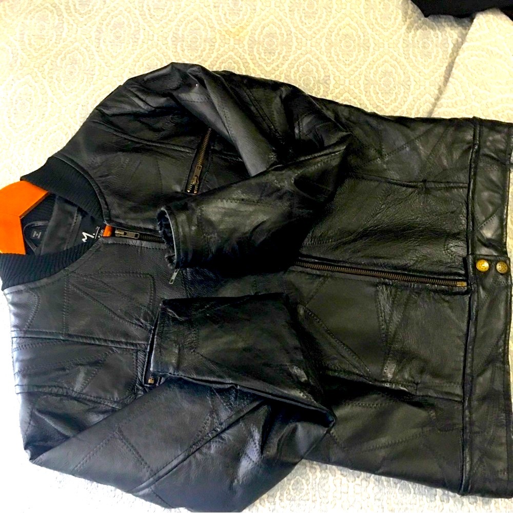 Leather Jacket - Picture 11 of 12